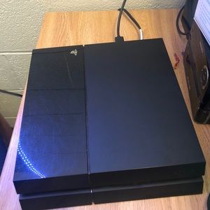 Playstation 4 console
